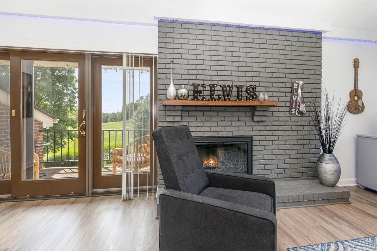 Large, Stunning Elvis Themed Condo,10 Min From Cvg Florence Eksteriør billede