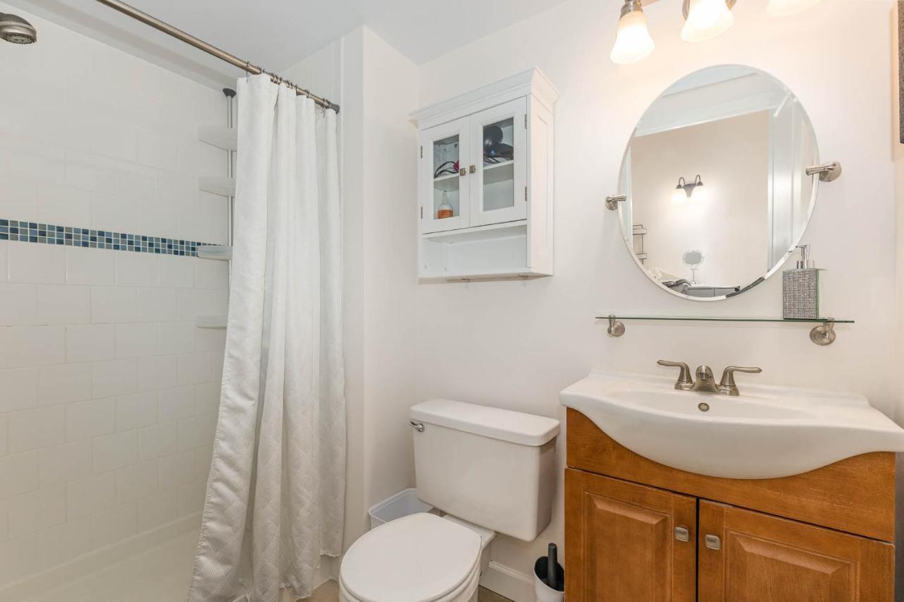 Large, Stunning Elvis Themed Condo,10 Min From Cvg Florence Eksteriør billede