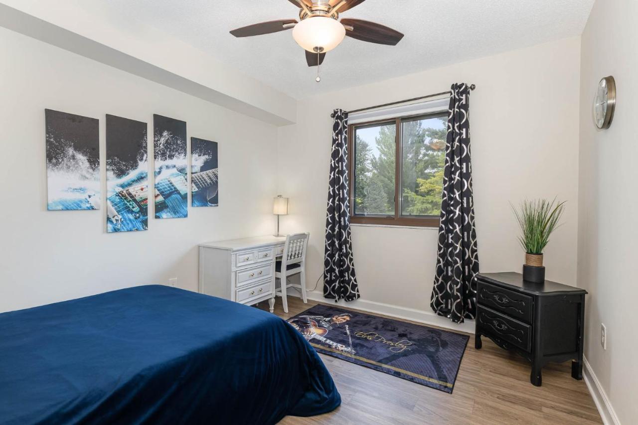 Large, Stunning Elvis Themed Condo,10 Min From Cvg Florence Eksteriør billede
